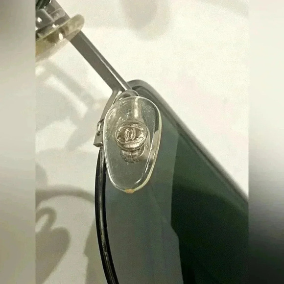 💥Authentic Chanel Sunglasses 🕶️. Vintage.  Condition is vintage 💥 - Picture 7 of 11